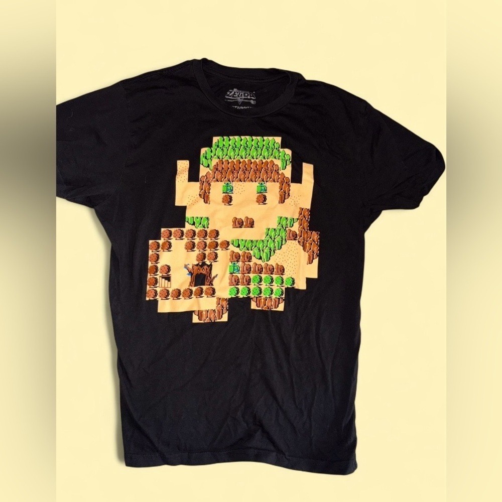 Legend of Zelda Retro Map Graphic Tee Black Size M (Nintendo Gaming Shirt) - Picture 2 of 6